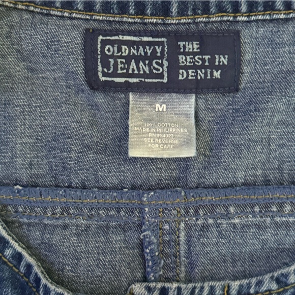 Like New Old Navy Women’s Denim Vest Size Medium - Picture 4 of 4